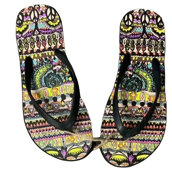 Sakroots Neon One World Encore Flip Flops Sandals - Picture 1 of 5